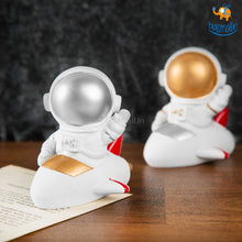 Load image into Gallery viewer, Astronaut Paperweight