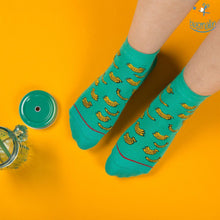 Load image into Gallery viewer, Going Bananas Socks