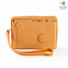 Load image into Gallery viewer, Mini Camera Wallet Pouch