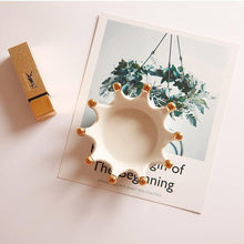 Load image into Gallery viewer, Queen Jewellery Holder
