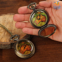 Load image into Gallery viewer, Vintage Traveller's Pocket Watch