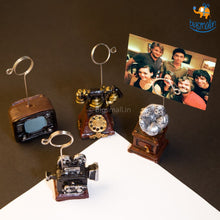 Load image into Gallery viewer, Vintage Photo Holders - Set Of 4