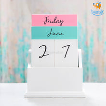 Load image into Gallery viewer, Wooden Desk Calendar
