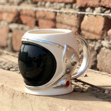 Load image into Gallery viewer, Astronaut Helmet 3D Coffee Mug
