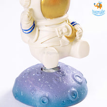 Load image into Gallery viewer, Astronaut Bobblehead
