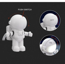 Load image into Gallery viewer, Astronaut USB Night Light
