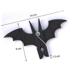 Load image into Gallery viewer, Batman Clothes Hanging Clips - Set of 2
