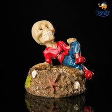 Load image into Gallery viewer, Skeleton Hemp Ashtray
