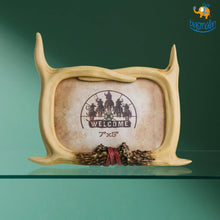 Load image into Gallery viewer, Vintage Bone Shaped Photo Frame
