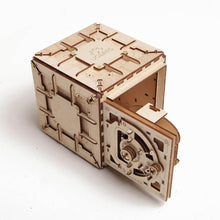 Load image into Gallery viewer, Ugears Mechanical Safe Puzzle

